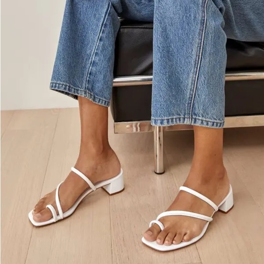 NWT Reformation Meena Toe aring Block Heel Sandal